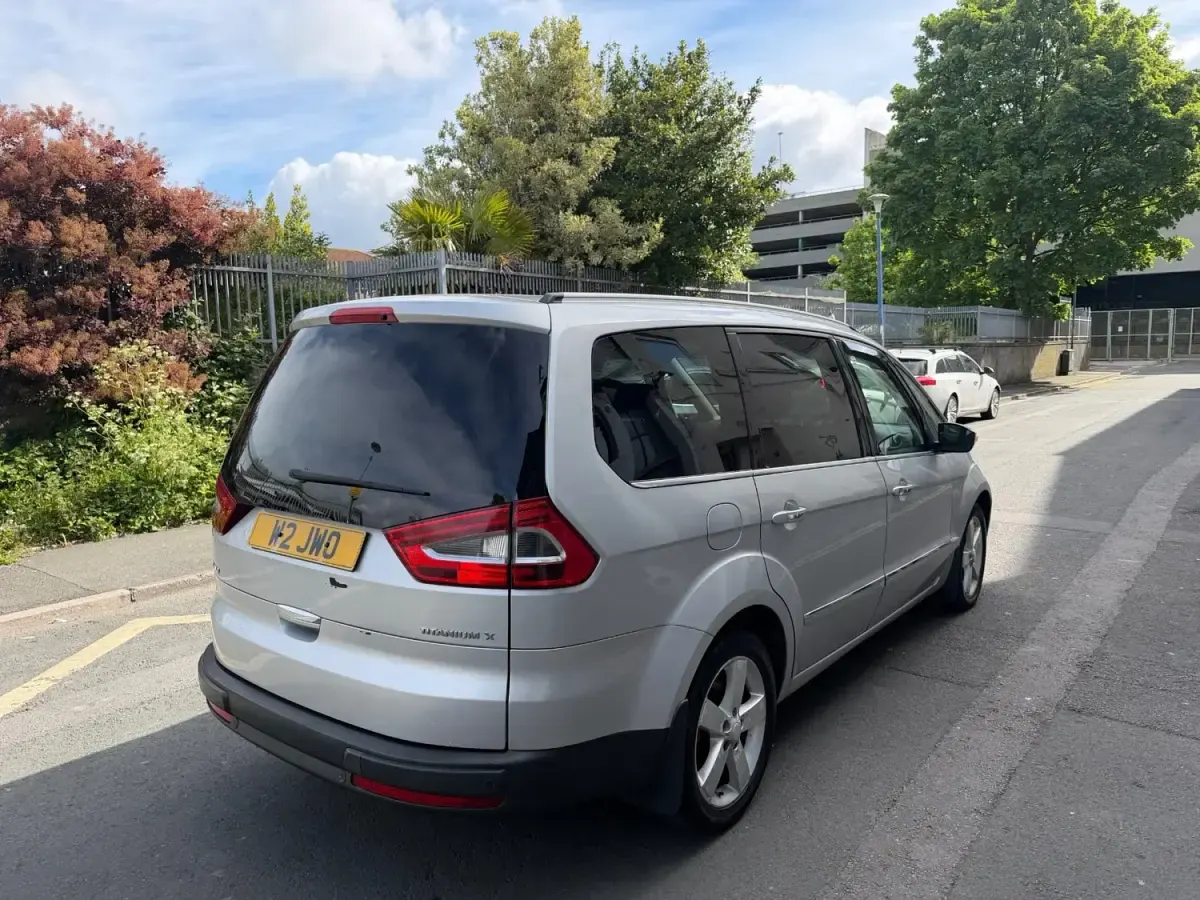 Begagnad Ford Galaxy Titanium X 2013 Silver Minibuss