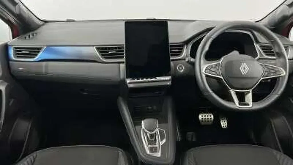 Used Renault Symbioz Iconic Esprit Alpine 143 HP (105 kW) 2025 Red  SUV