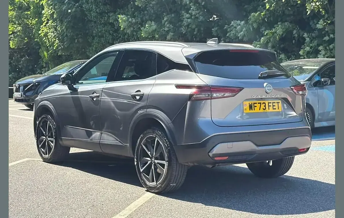 Used Nissan Qashqai Tekna 138 HP (101 kW) 2023 Grey SUV