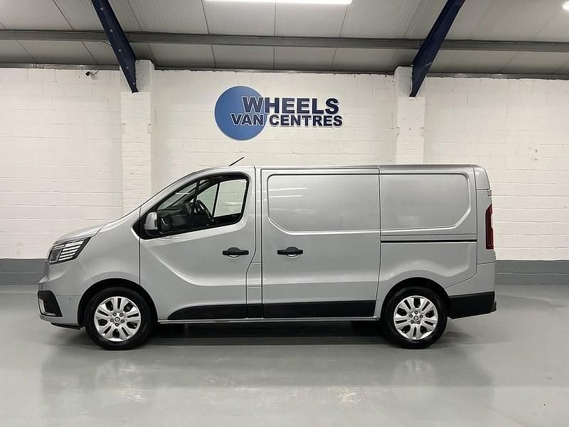 Used Renault Trafic 2024 Grey MPV