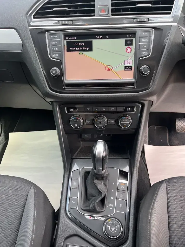Used VW Tiguan SE 150 HP (110 kW) 2017 Grey SUV