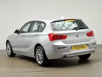 Used BMW 118 Comfort Edition 136 HP (100 kW) 2019 Silver Hatchback