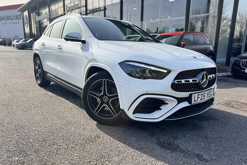 Used Mercedes GLA200 Executive 163 HP (119 kW) 2025 White SUV