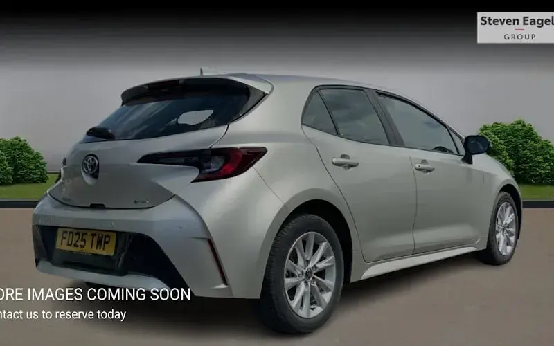 Used Toyota Corolla 140 HP (102 kW) 2026 Hatchback