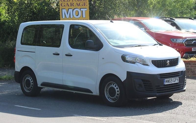 Used Peugeot Expert S 120 HP (88 kW) 2019 White Van