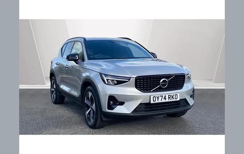 Silver Used 2024 Volvo XC40 Plus SUV | £32,602 - Image 1/4