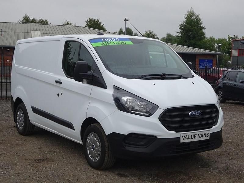 White Used 2020 Ford Transit Custom Van | £9,985 (Super price) - Image 1/4