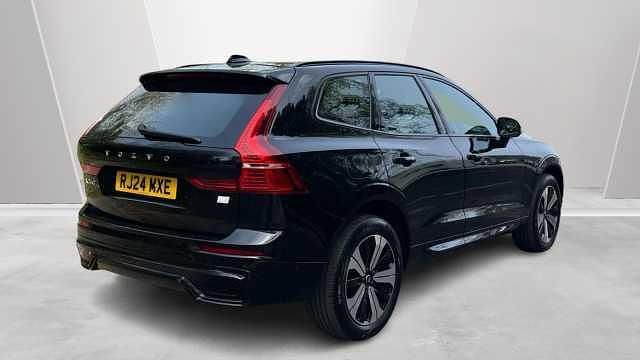 Used Volvo XC60 Plus 345 HP (253 kW) 2024 Black SUV