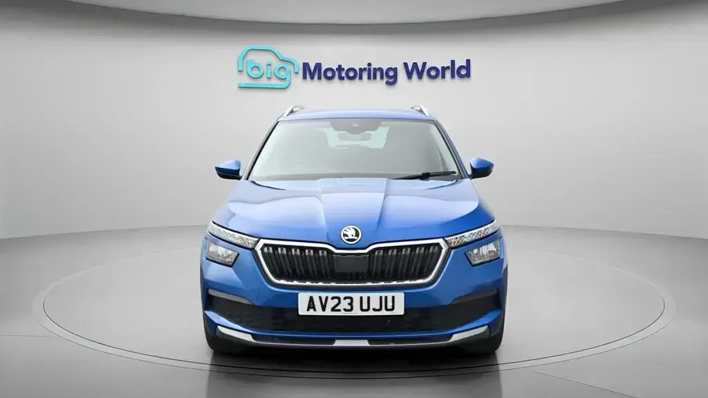 Used Skoda Kamiq SE L Executive 110 HP (80 kW) 2023 Blue SUV