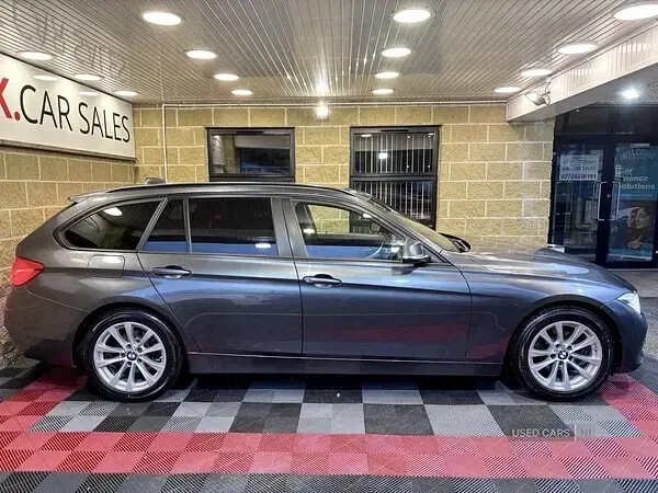 Used BMW 318 Lifestyle 148 HP (108 kW) 2019 Grey Estate