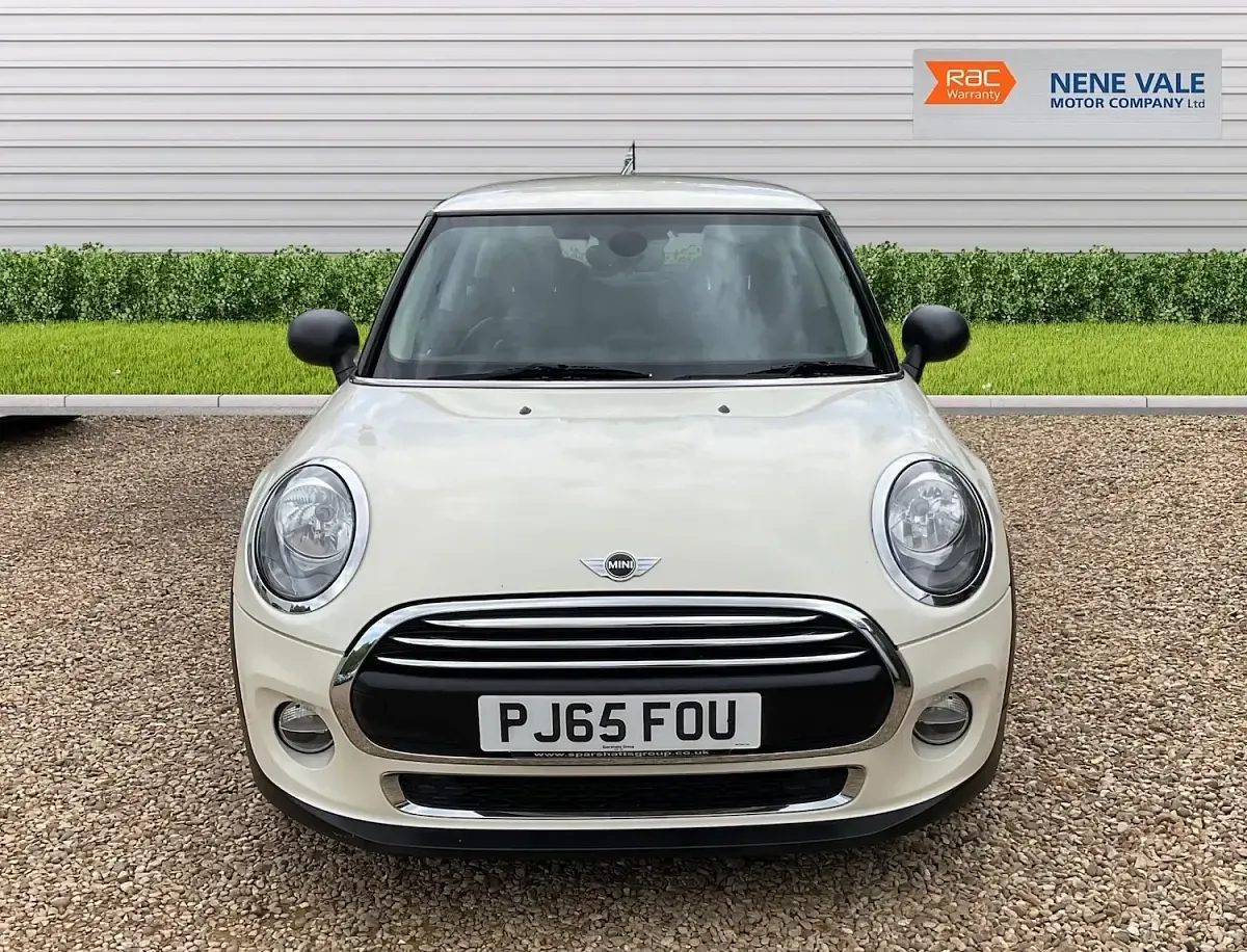 Used Mini One D Hatch 95 HP (69 kW) 2015 White Hatchback