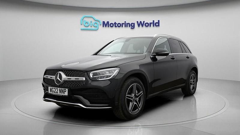 Used Mercedes GLC220 AMG line 194 HP (142 kW) 2022 Black SUV