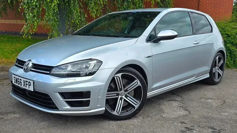 Used VW Golf VII R 2017 Silver Hatchback