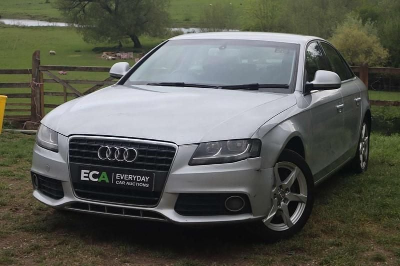 Used Audi A4 Performance 211 HP (155 kW) 2009 Silver Sedan