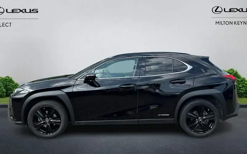 Used Lexus UX 184 HP (135 kW) 2024 SUV