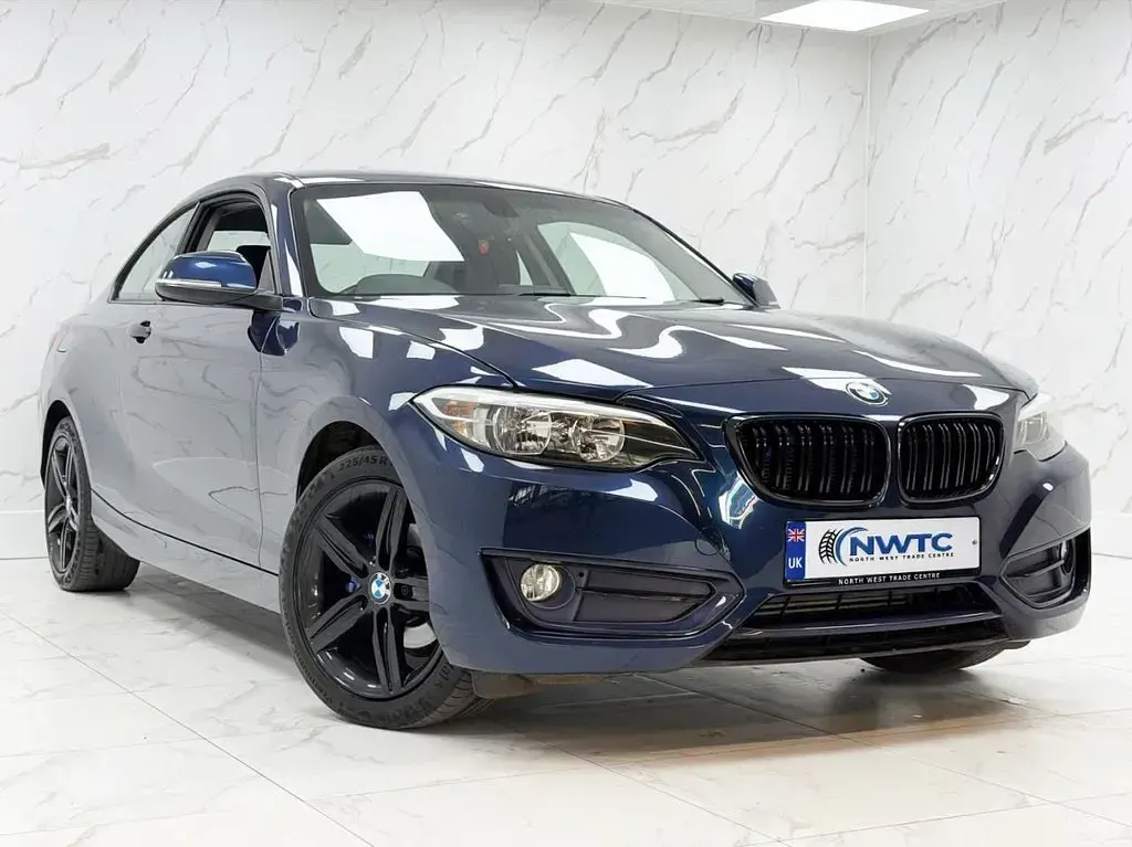 Used BMW 218 Sport Line 2017 Blue Coupe