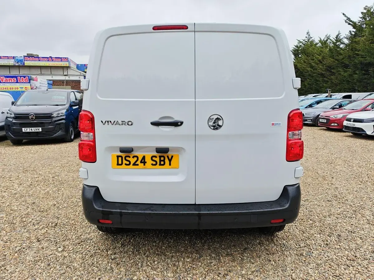 Used Vauxhall Vivaro S 2024 White MPV