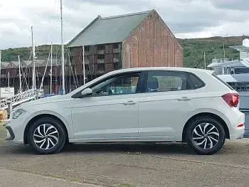 Used VW Polo Life 95 HP (69 kW) 2024 Grey Hatchback