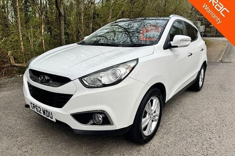 Used Hyundai ix35 Premium 115 HP (84 kW) 2012 White SUV