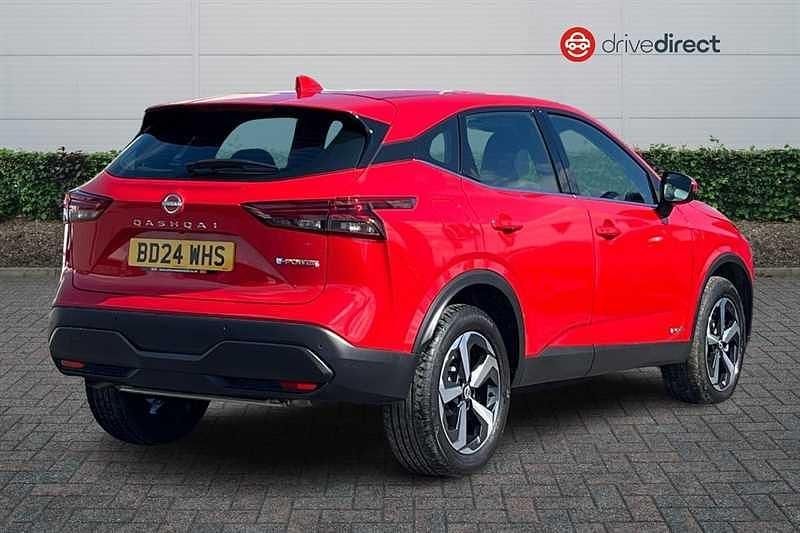 Used Nissan Qashqai Acenta Premium 2024 Red SUV