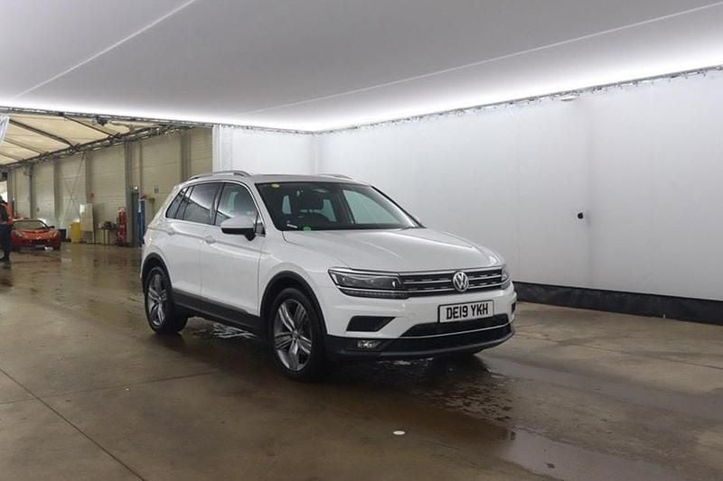 White Used 2019 VW Tiguan SEL SUV | £14,790 (Good price) - Image 1/1