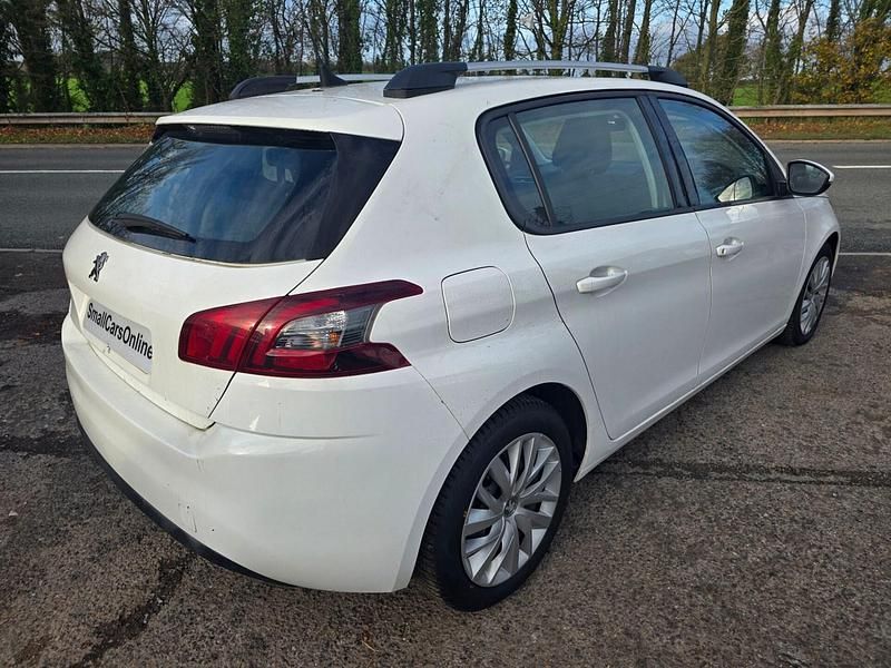 Used Peugeot 308 Access 2020 White Hatchback