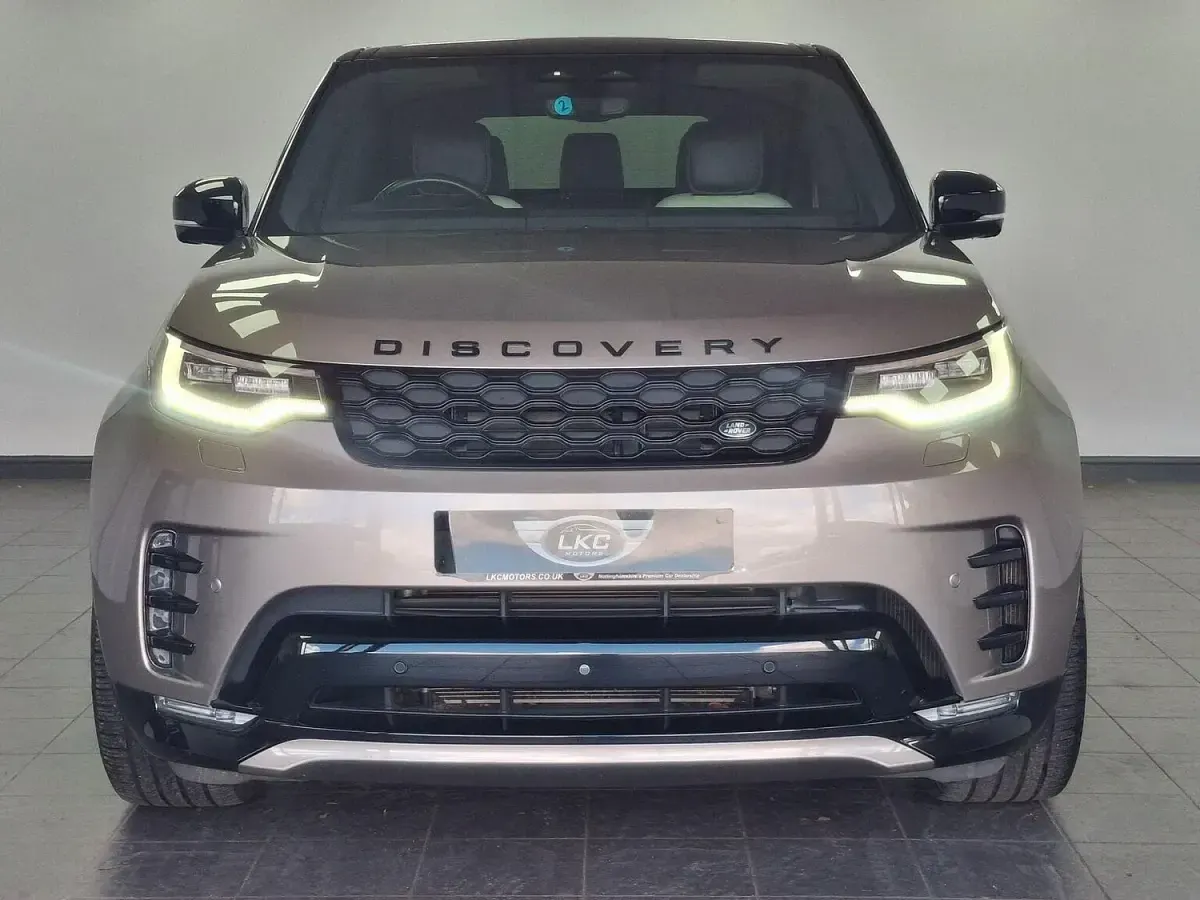 Used Land Rover Discovery SE Dynamic 2021 Bronze SUV