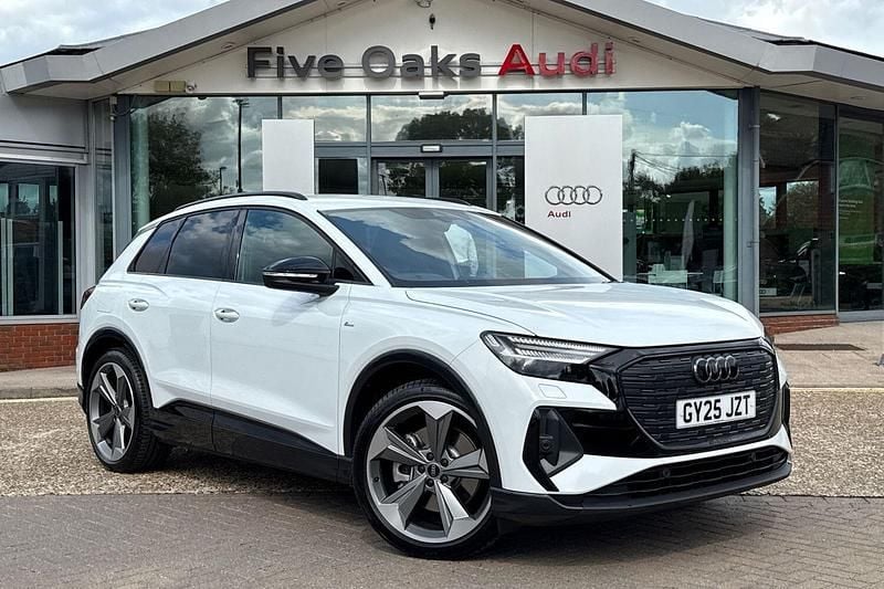 White New 2025 Audi Q4 e-tron Black Edition SUV | £38,990 (Expensive) - Image 1/3