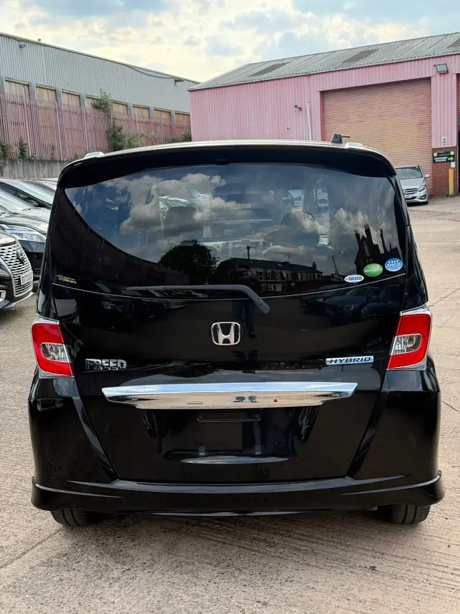 Używany Honda Jazz 2015 Czarny Hatchback