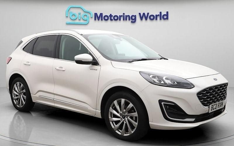 Used 2023 Ford Kuga Vignale SUV | £18,300 (Good price) - Image 1/4