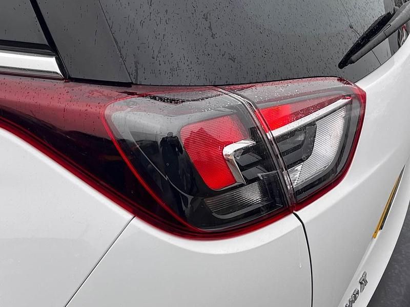 Used Vauxhall Crossland X Elite 130 HP (95 kW) 2020 Summit white SUV