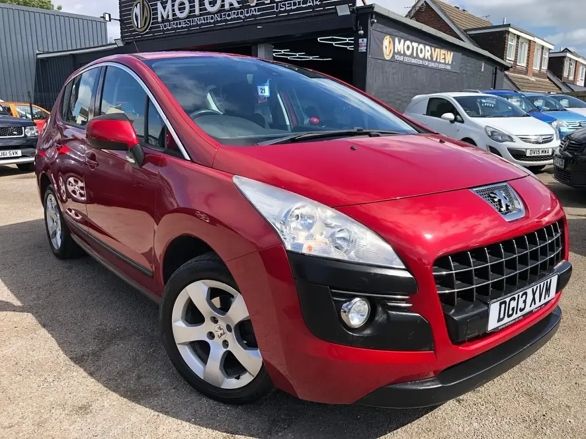 Used Peugeot 3008 Active 2013 Red Estate