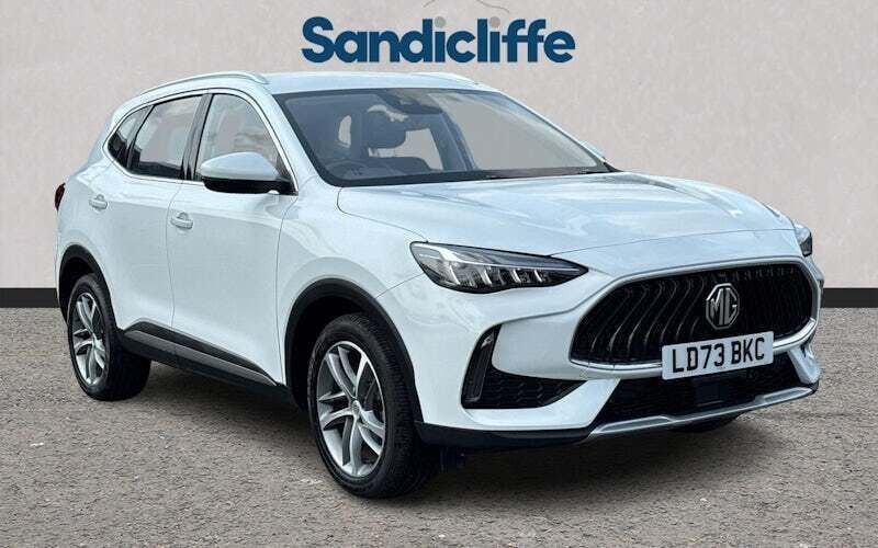 White Used 2023 MG HS SE SUV | £16,420 (Fair price) - Image 1/4