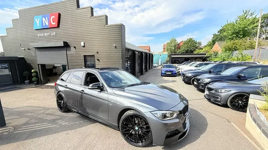 Used BMW 320 M Sport 2018 Grey Estate