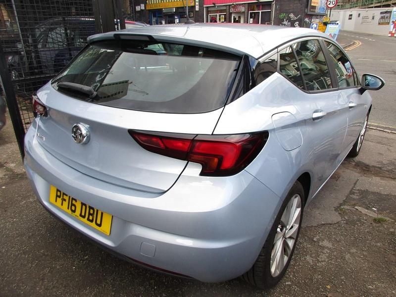 Used Vauxhall Astra 2016 Silver Hatchback