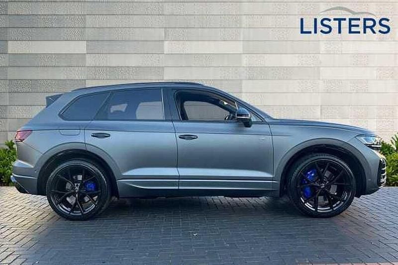 Used VW Touareg R 462 HP (339 kW) 2025 Grey SUV