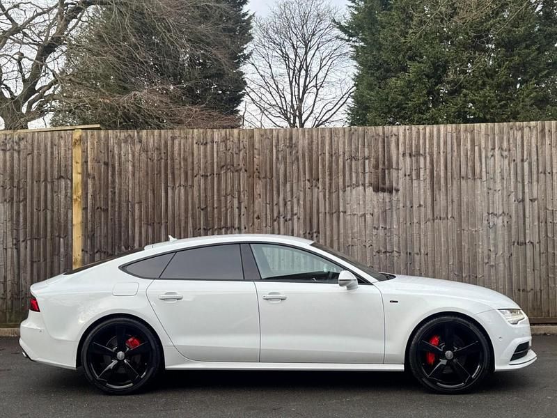 Used Audi A7 Sportback Black Edition 272 HP (200 kW) 2016 White Hatchback