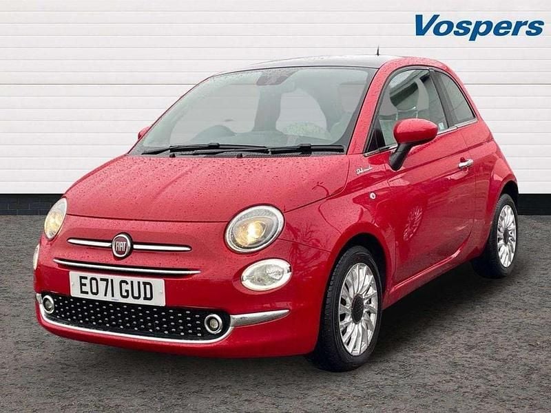 Used Fiat 500 Dolcevita 70 HP (51 kW) 2021 Red Hatchback