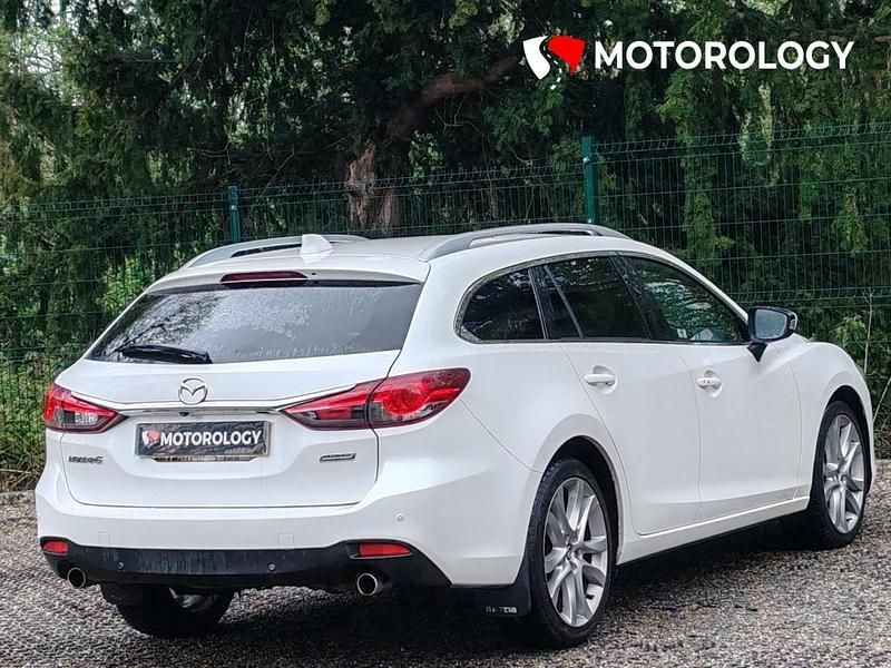 Begagnad Mazda 6 Inclusive 175 HK (128 kW) 2014 Vit Kombi