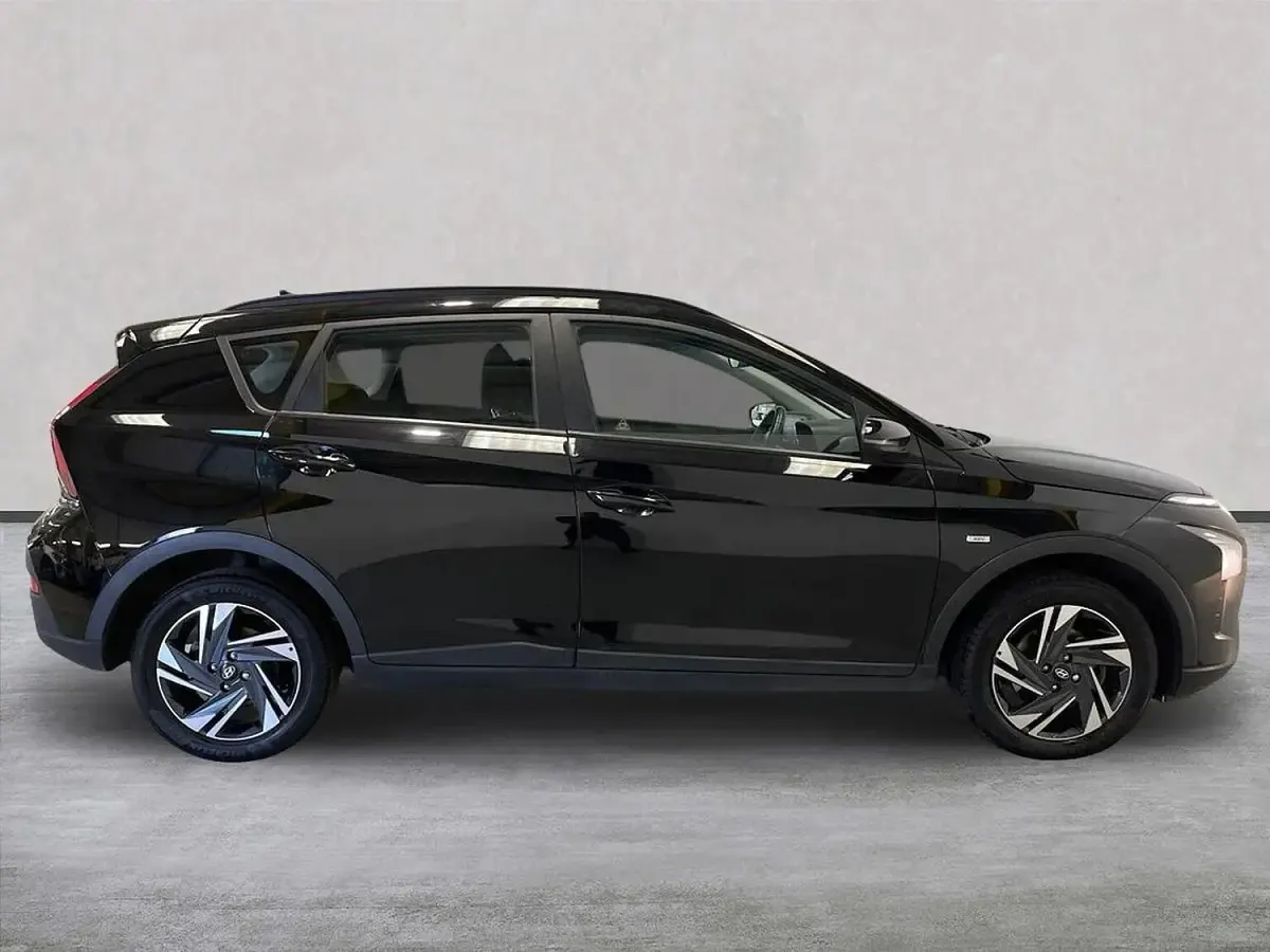 Used Hyundai Bayon SE 100 HP (73 kW) 2022 Black SUV
