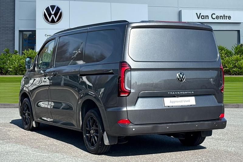 Used VW Transporter Pro 150 HP (110 kW) 2025 Grey Van