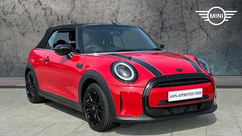 Red Used 2022 Mini Cooper Exclusive Hatchback | £20,990 (A bit pricey) - Image 1/4