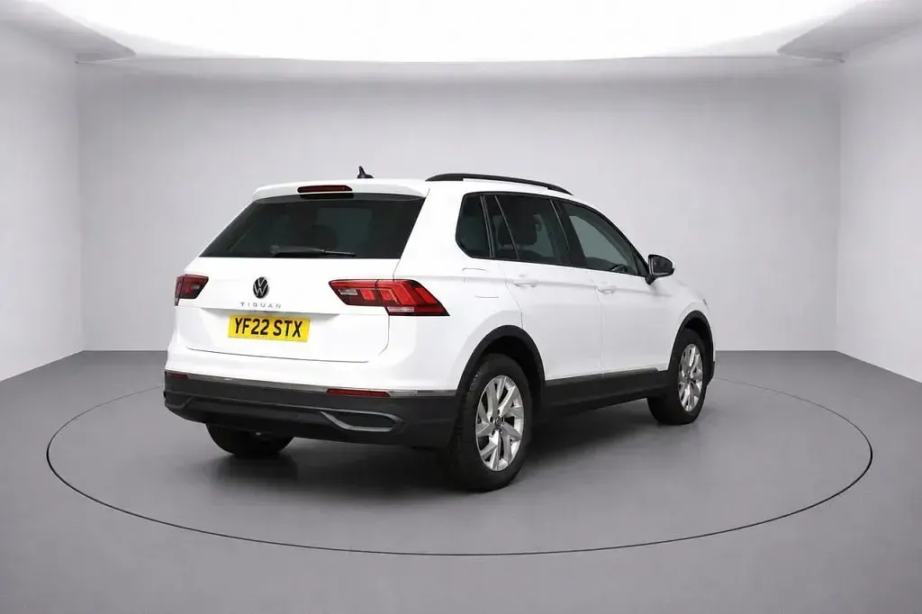 Used VW Tiguan Life 150 HP (110 kW) 2022 White SUV