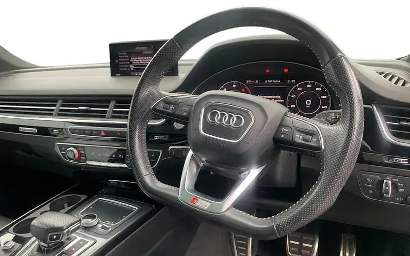 Used Audi Q7 Black Edition 272 HP (200 kW) 2018 Black SUV