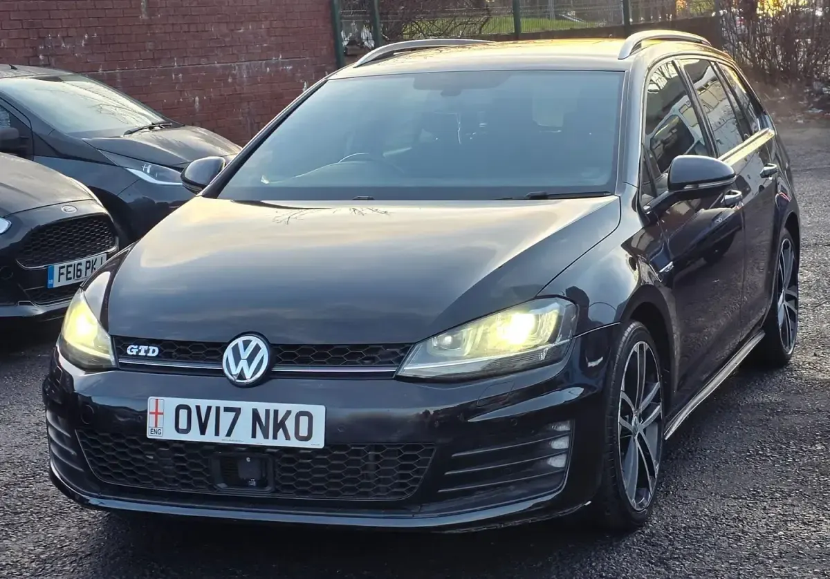 Second-hand VW Golf VII GTD 2017 Negru Break