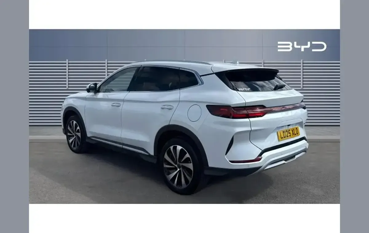 Used BYD Seal U Comfort 324 HP (238 kW) 2025 White SUV