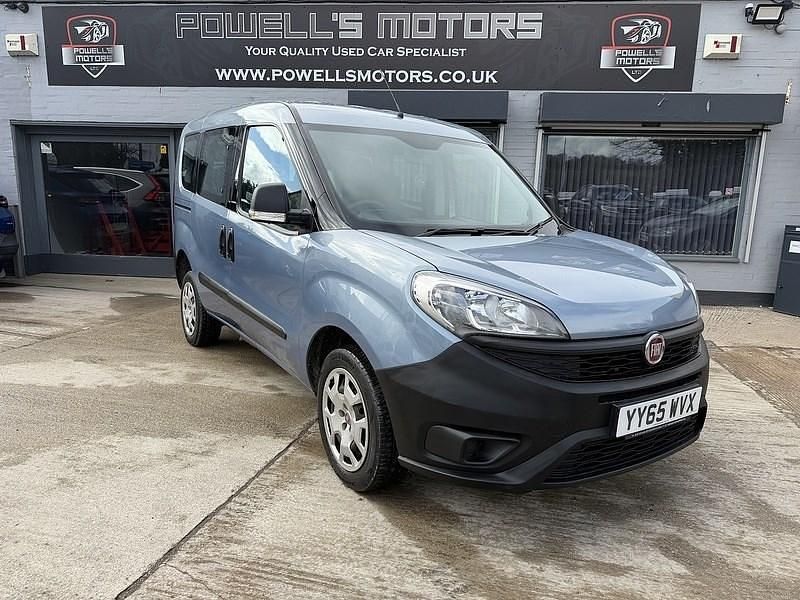 Used Fiat Doblò Pop 95 HP (69 kW) 2016 Hillbilly azure MPV