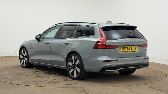 Used Volvo V60 Plus 345 HP (253 kW) 2025 Grey Estate