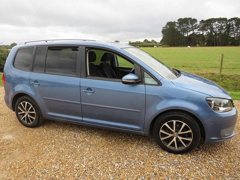 Used VW Touran SE 105 HP (77 kW) 2011 Blue MPV