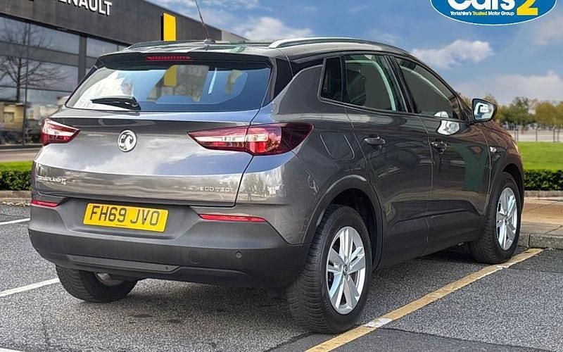 Used Vauxhall Grandland X 131 HP (96 kW) 2019 Grey SUV